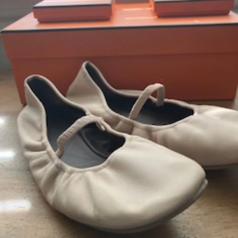 Reformation Buffy Ballet flats - Picture 8 of 8